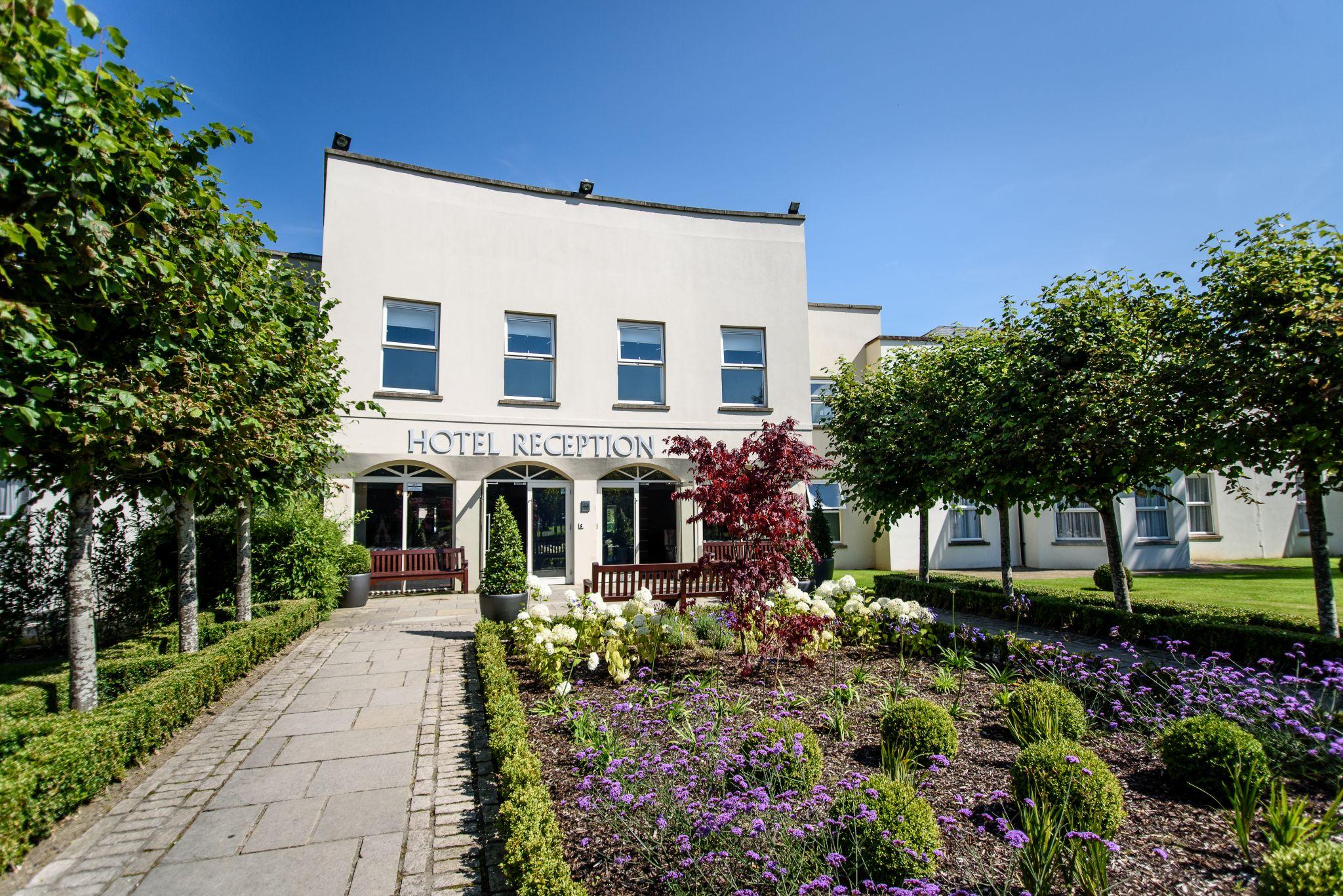 Tulfarris Hotel And Golf Resort Exterior foto