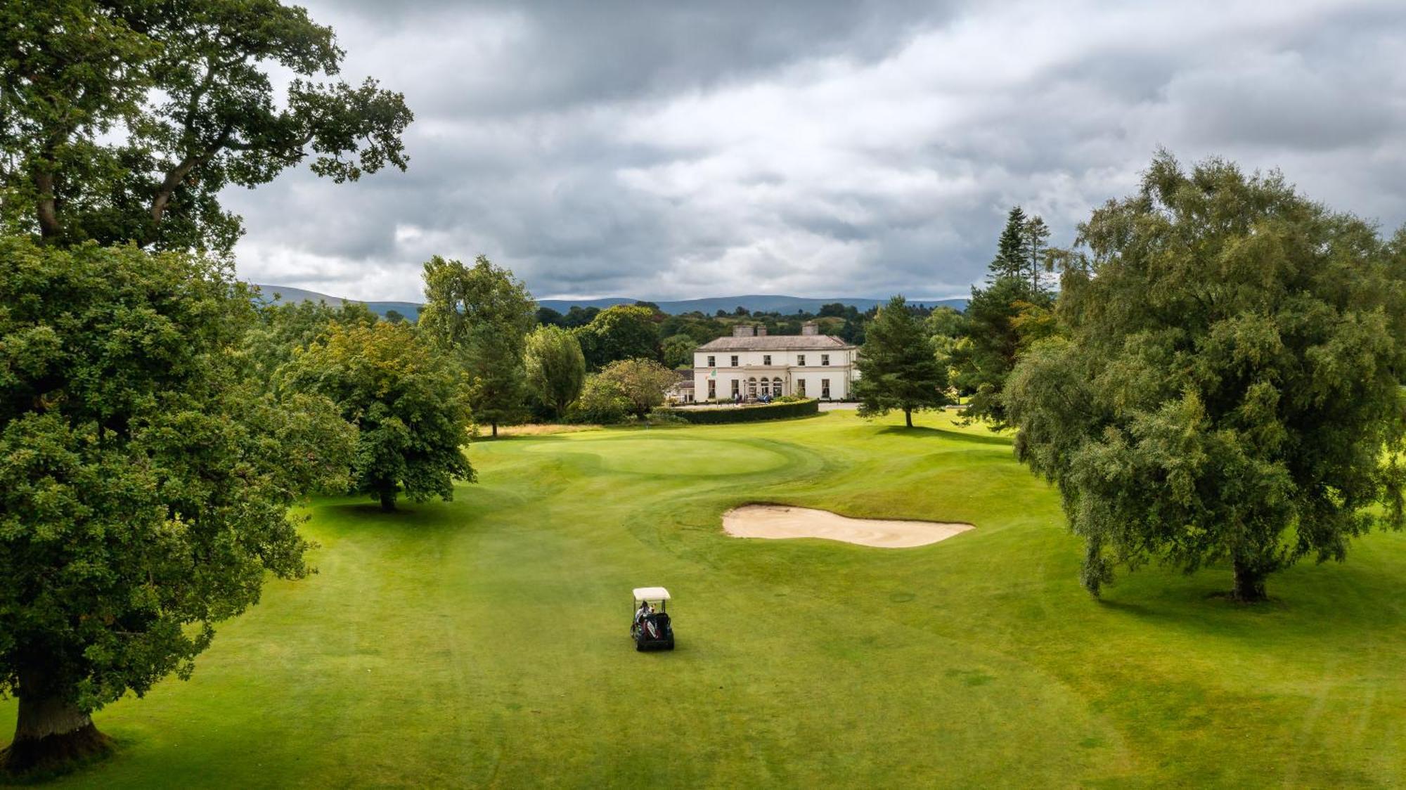 Tulfarris Hotel And Golf Resort Exterior foto